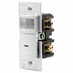 Leviton Universal Occupancy Sensor Wall Switch, 1800W, Auto On (Open Box) -Lighting Appliance Controllers Shop LVIPS151LZ OB media 002